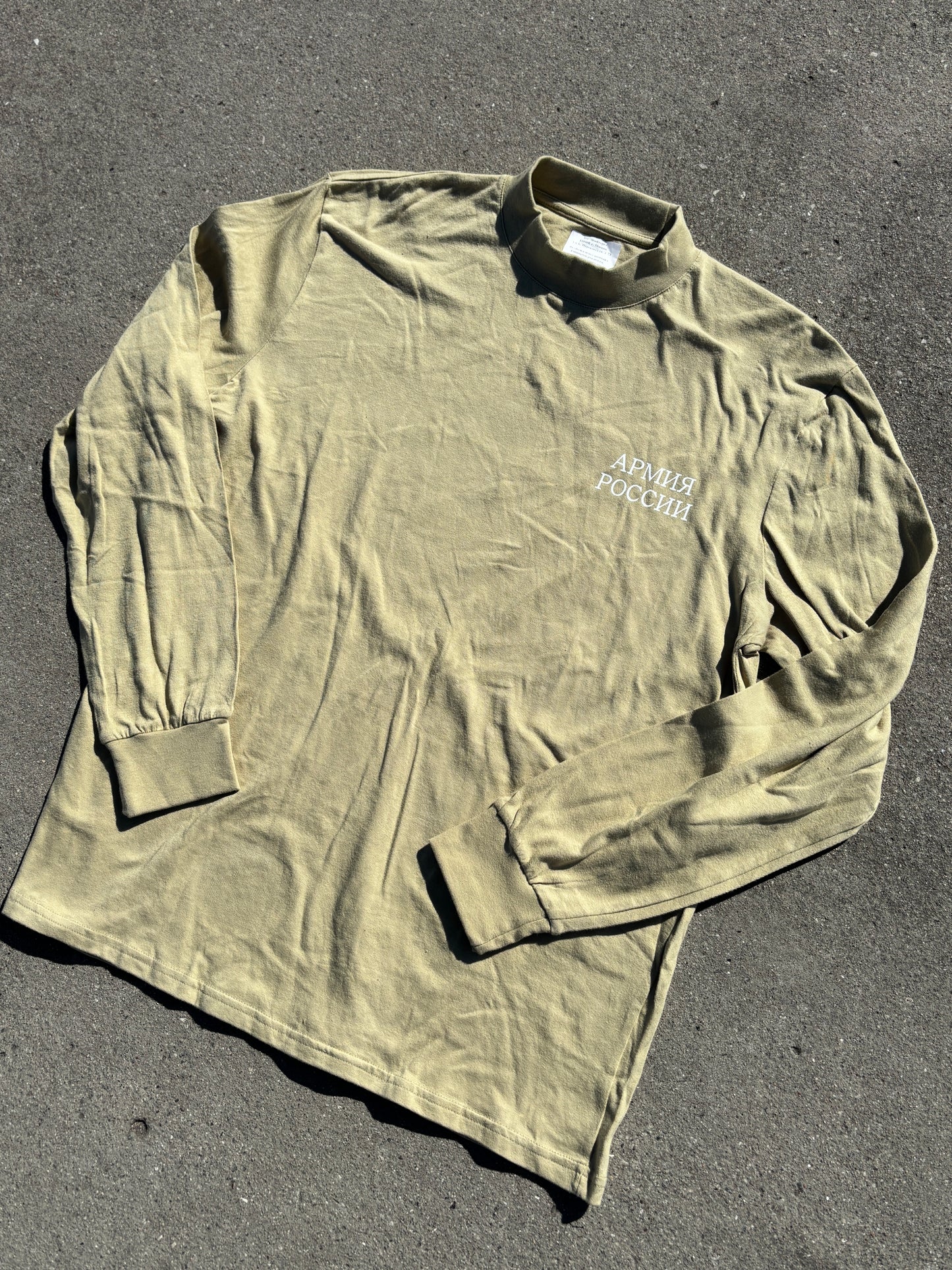 Russian High-Neck Long Sleeve Tee