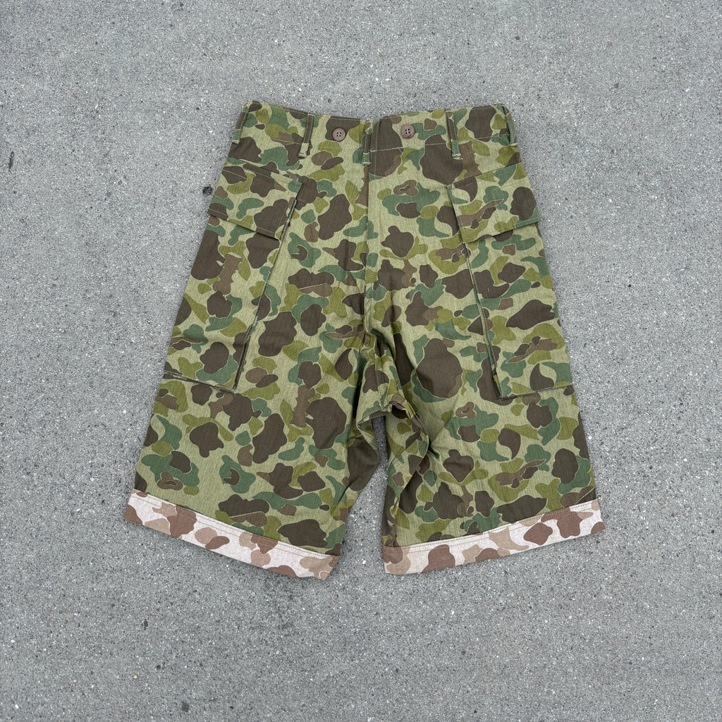 Bermuda Cargo Frogskin Shorts